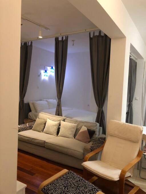 Apartament Λάρισα Διαμέρισμα Με Θέα Πλατεία Στο Κέντρο Της Πόλης Zewnętrze zdjęcie