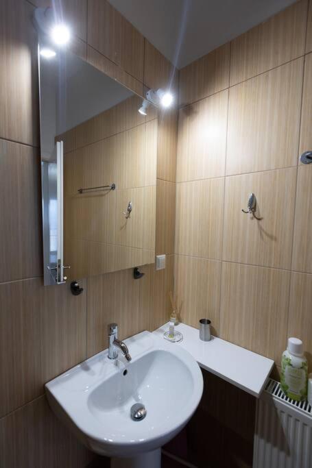 Apartament Λάρισα Διαμέρισμα Με Θέα Πλατεία Στο Κέντρο Της Πόλης Zewnętrze zdjęcie